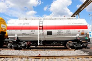 Sulphur tank cars 