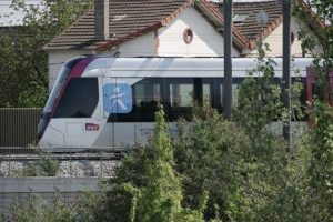 Citadis Dualis tram-trains