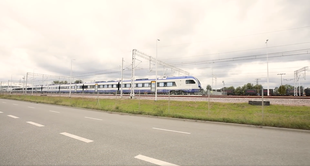 Stadler delivers first two new Flirts to PKP Intercity