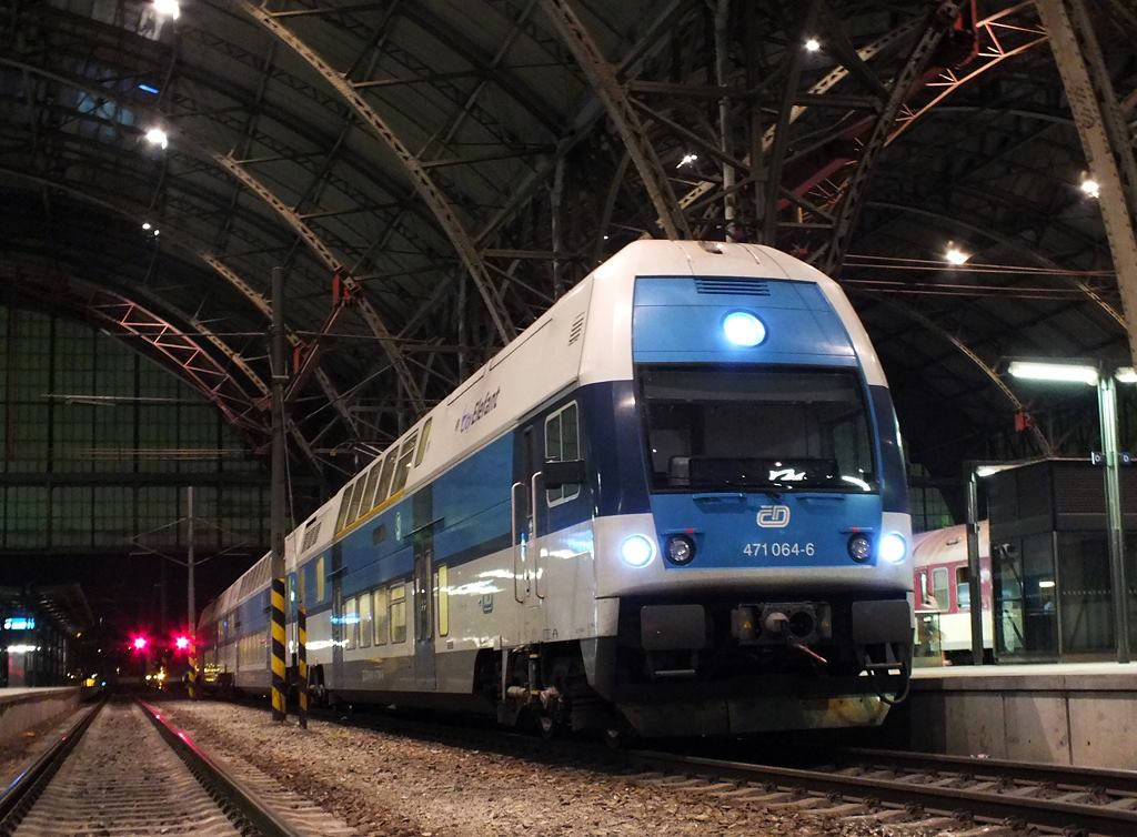 Czech Railways launches EUR 3.3 billion EMU tender