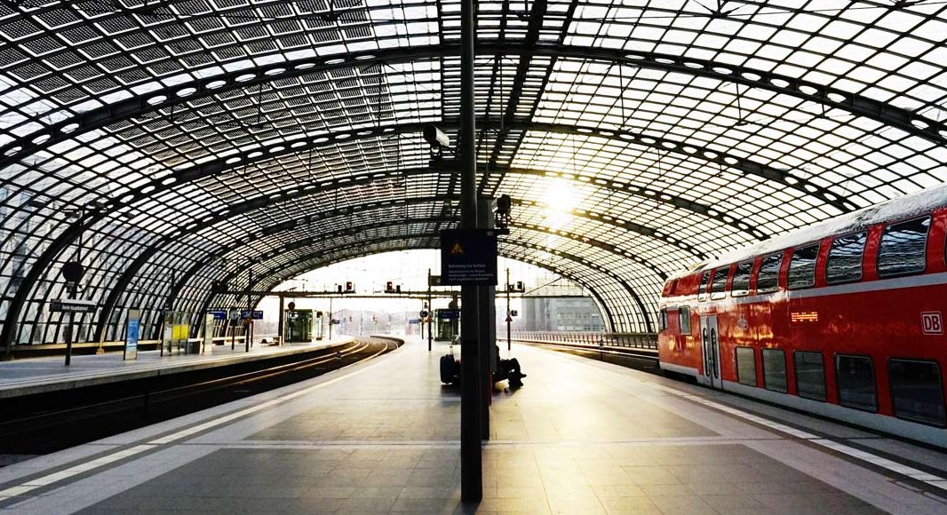 DB to merge DB Netz and Station&#038;Service divisions