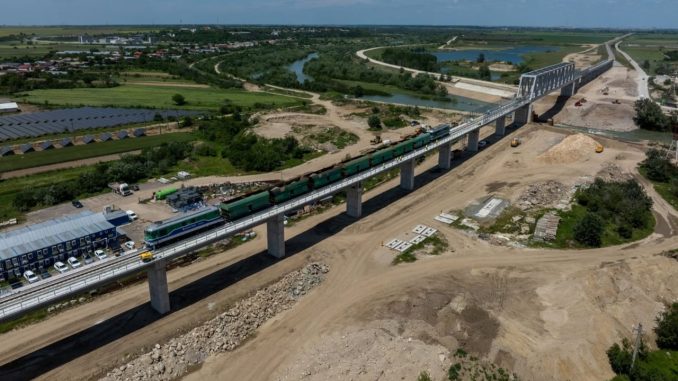 cross-border rail investment